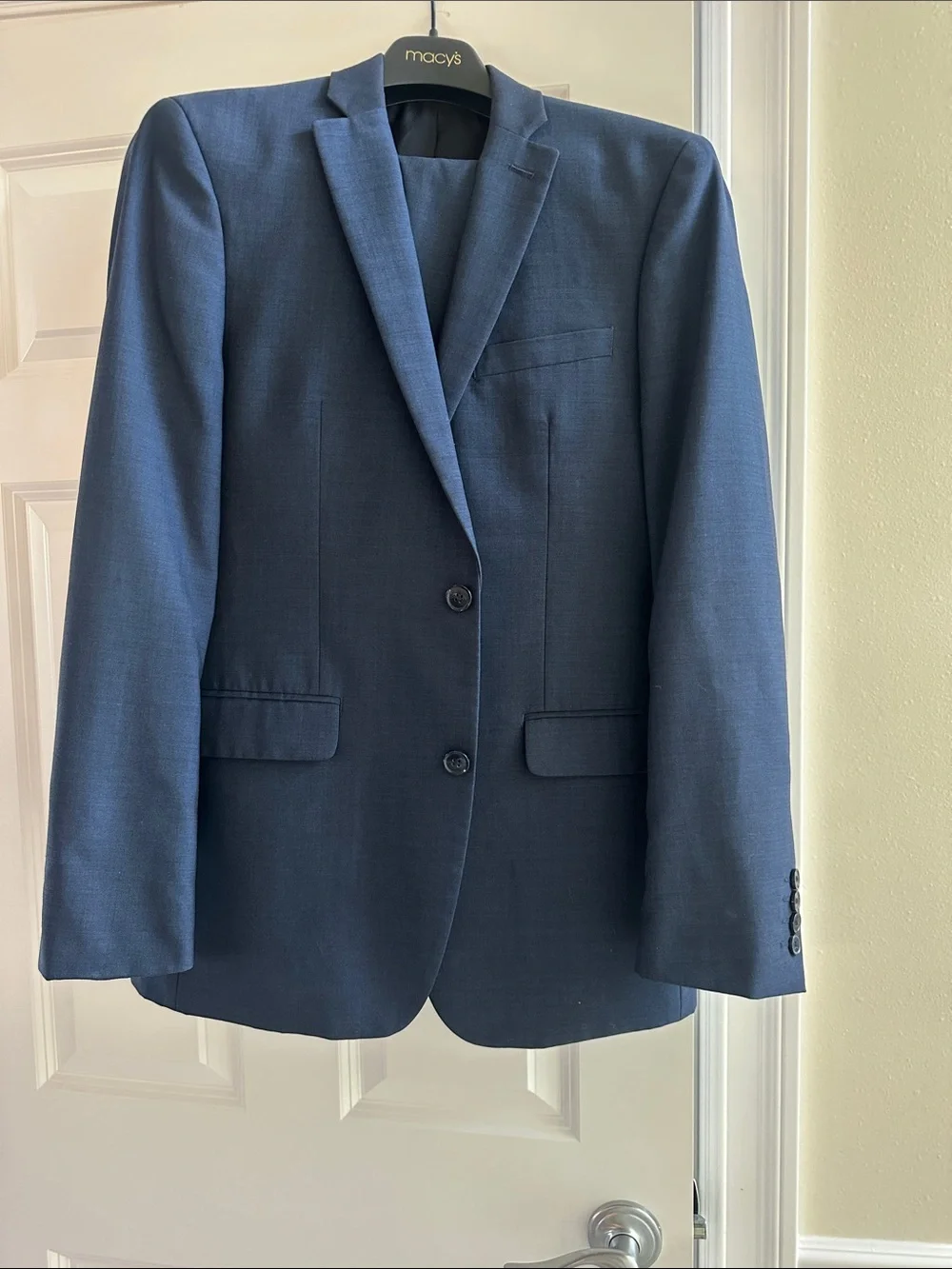 Men's Navy Two-Button Suit Blazer - Classic Tailored Fit